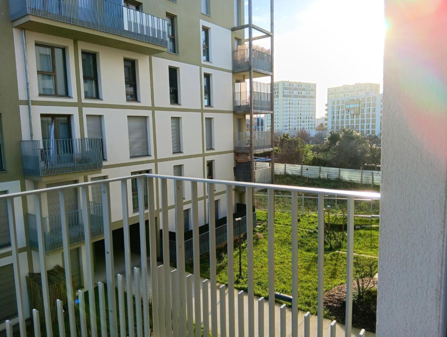 Destiny Appart' Paris -Beauvais-Orly- Podcasts- Stade De France Stains Exterior foto